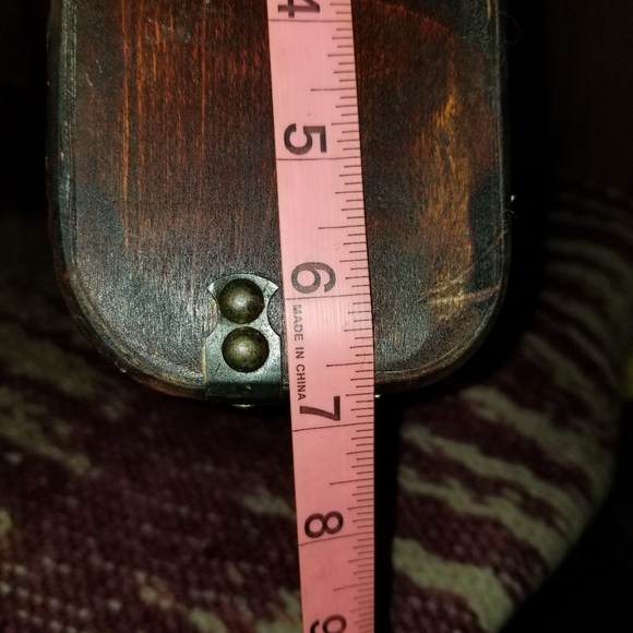 "Via Vee World Classic" Wooden Hinged Box Purse Patina Home Deco - Picture 7 of 8